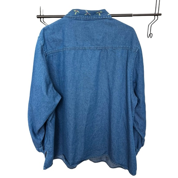 Vintage White Stag Denim Christmas Tree Embroidered‎ Shirt Women's 22W/24W Blue - Picture 2 of 5